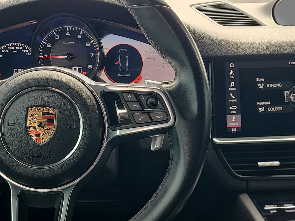 Used 2019 Porsche Cayenne S AWD/4WD image 22