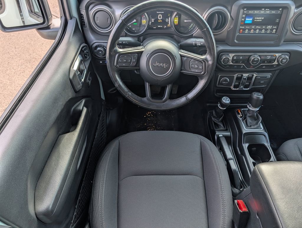 Used 2023 Jeep Wrangler Unlimited w/ Cold Weather Group image 20