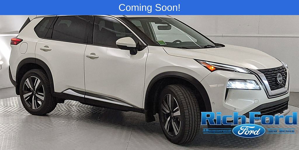 Used 2022 Nissan Rogue Platinum w/ Head-Up Display Package AWD/4WD image 1