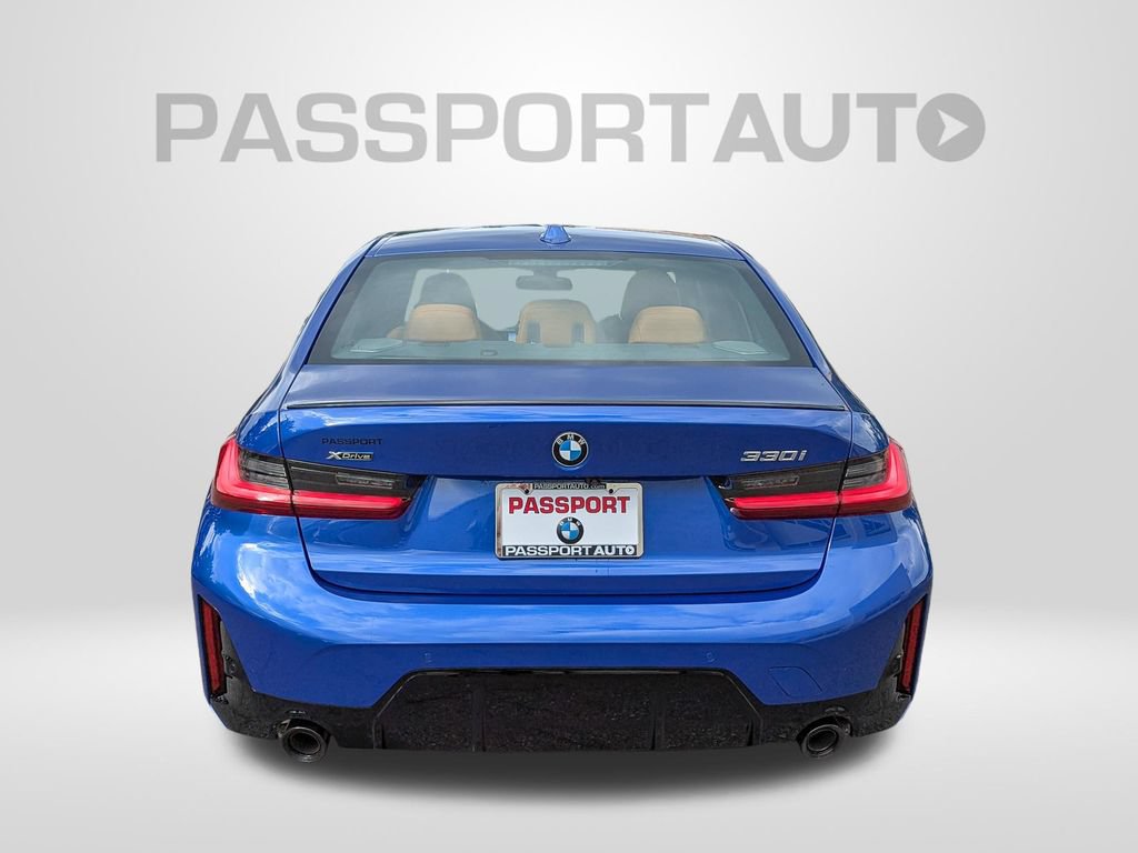 New 2026 BMW 330i xDrive Sedan w/ M Sport Package AWD/4WD image 5