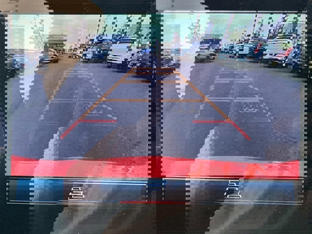 New 2025 Chevrolet Corvette E-Ray image 9