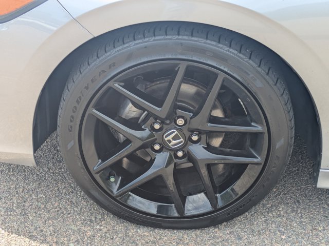 Used 2022 Honda Civic Sport image 14