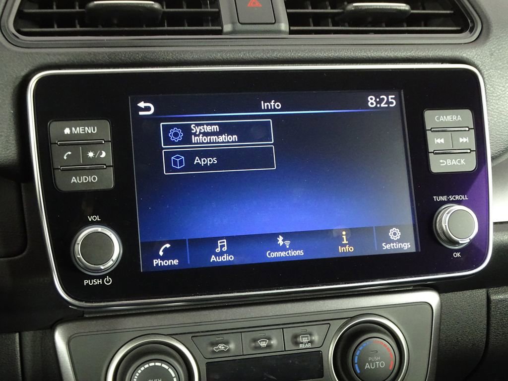 Used 2023 Nissan Leaf S image 35