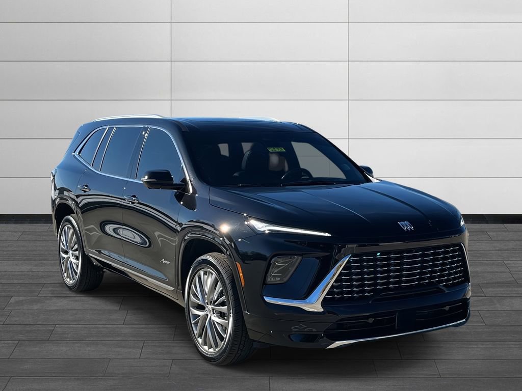 Used 2025 Buick Enclave Avenir w/ Trailering Package, 5000 lbs. image 7