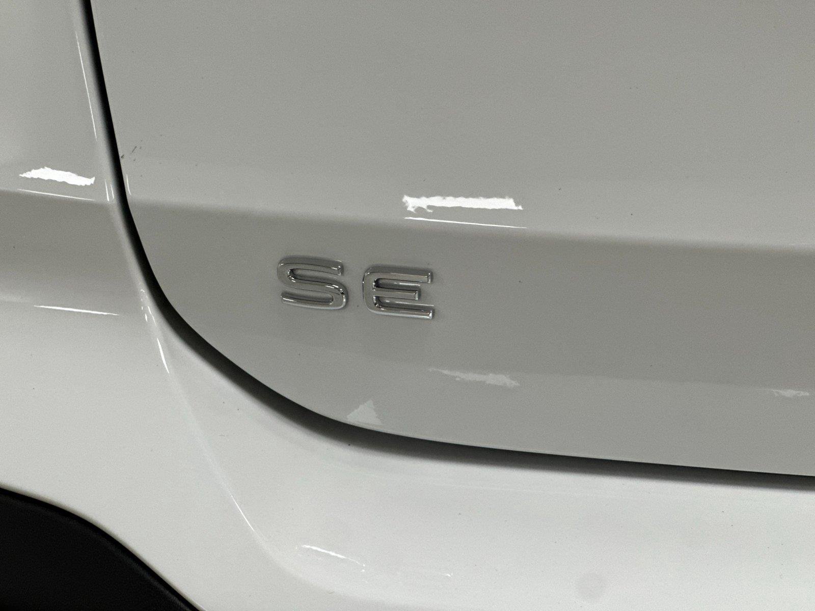 New 2026 Volkswagen Taos SE AWD/4WD image 25