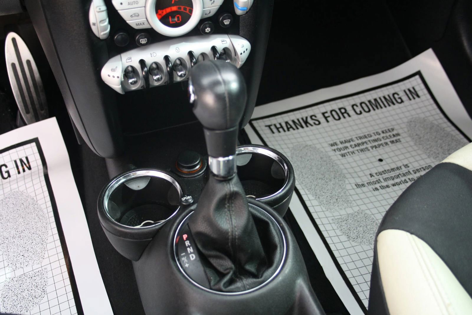 Used 2010 MINI Cooper Clubman S image 17