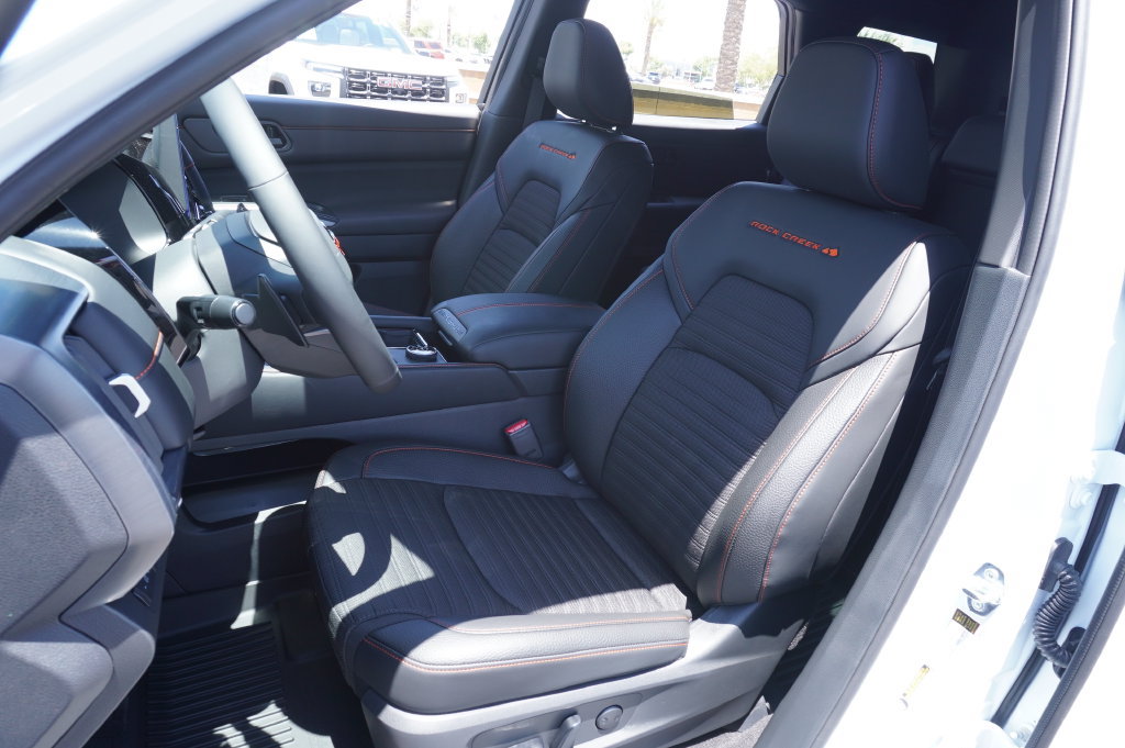 New 2026 Nissan Pathfinder Rock Creek AWD/4WD image 14