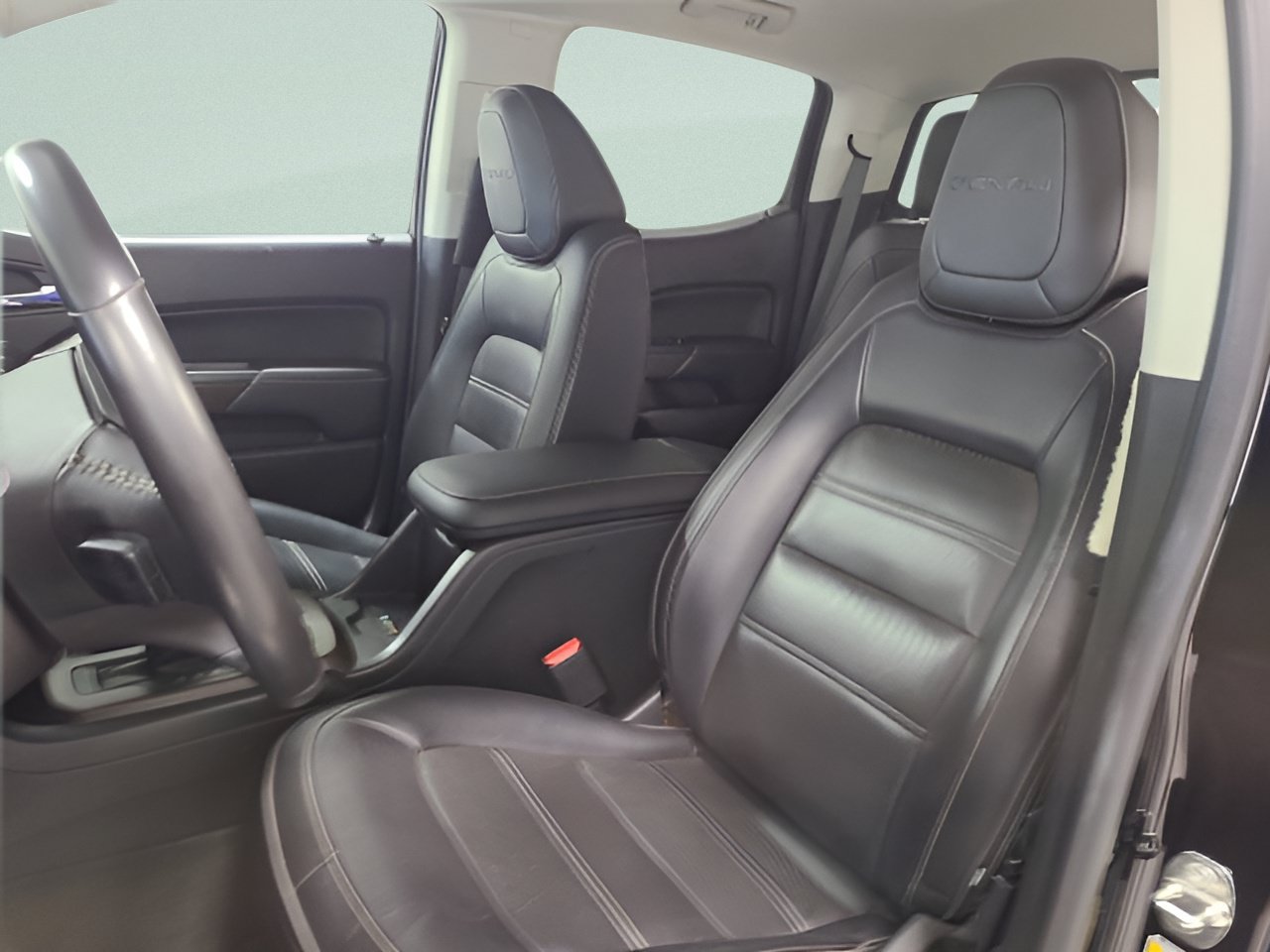 Used 2018 GMC Canyon Denali AWD/4WD image 15