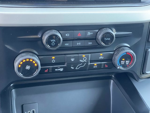 New 2026 Ford F350 XLT w/ XLT Premium Package AWD/4WD image 15