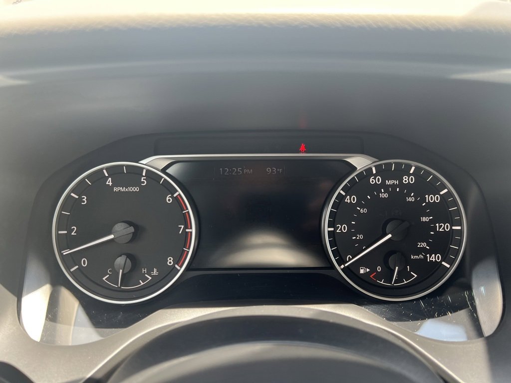 Used 2023 Nissan Rogue SV image 20