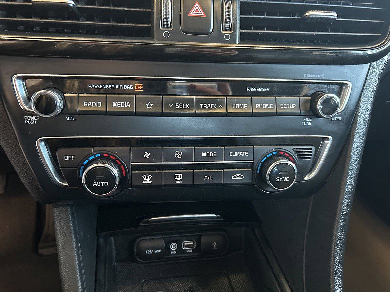 Certified 2020 Kia Optima EX image 26