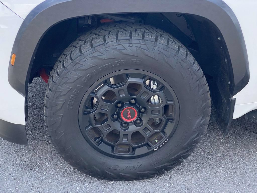 Used 2023 Toyota Sequoia TRD Pro AWD/4WD image 41