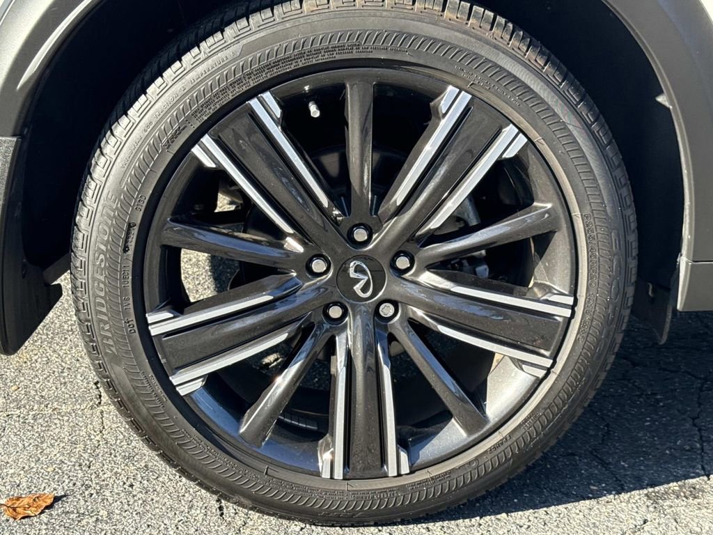 Certified 2022 INFINITI QX50 Luxe w/ Appearance Package image 29