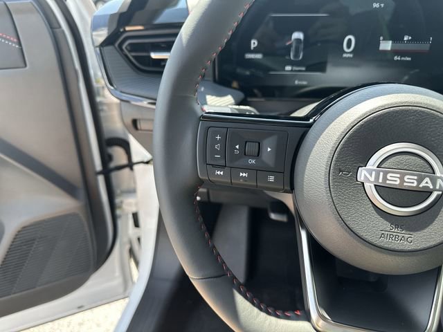 New 2025 Nissan Kicks SR w/ SR Premium Package image 19