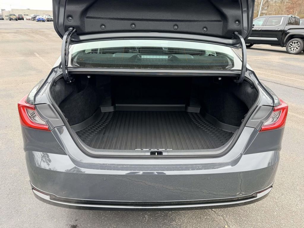 New 2026 Toyota Camry XLE image 14