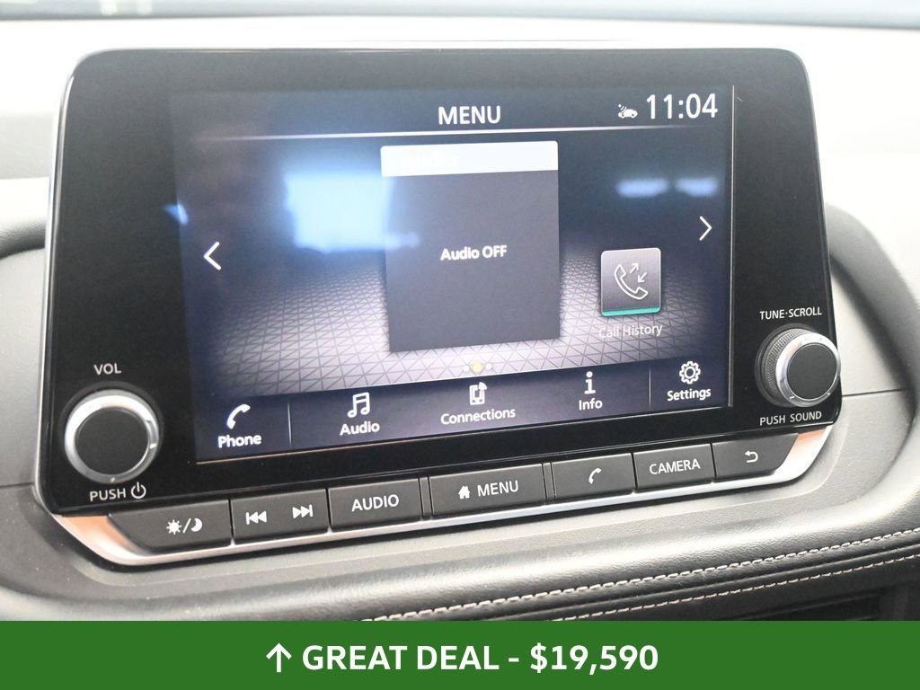 Used 2024 Nissan Rogue SV image 35