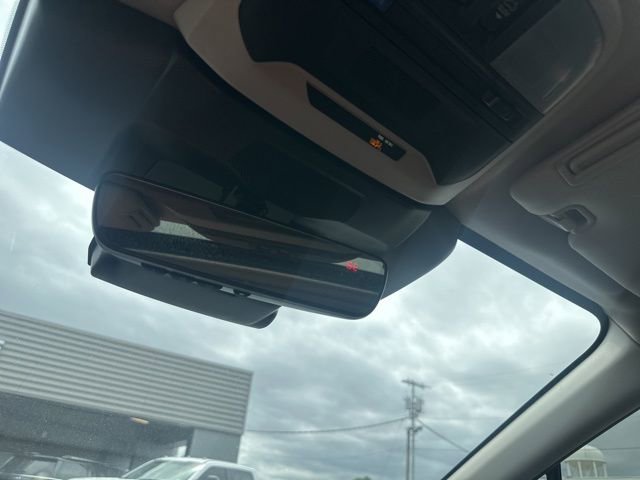 Used 2024 Subaru Crosstrek 2.0i Premium AWD/4WD image 19