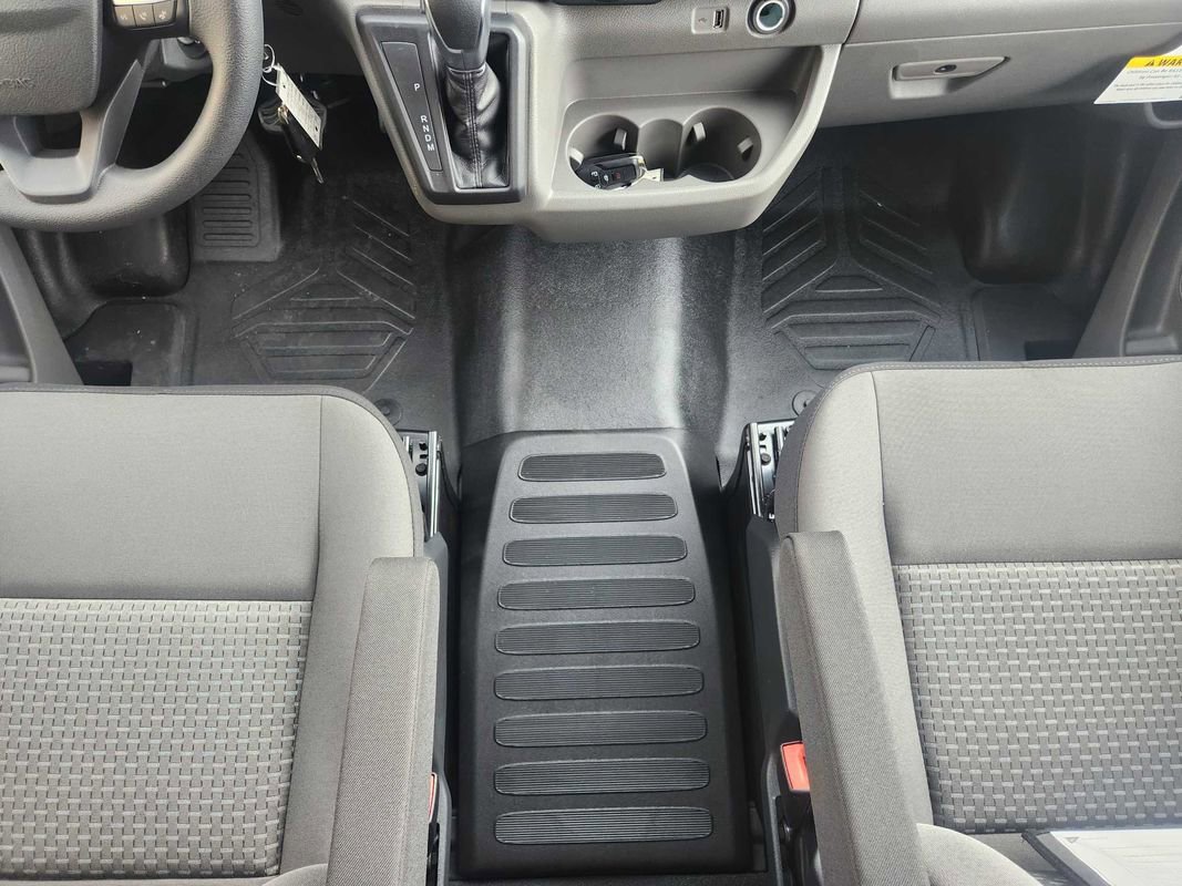 Used 2025 Ford Transit 250 148 Medium Roof Extended AWD image 34
