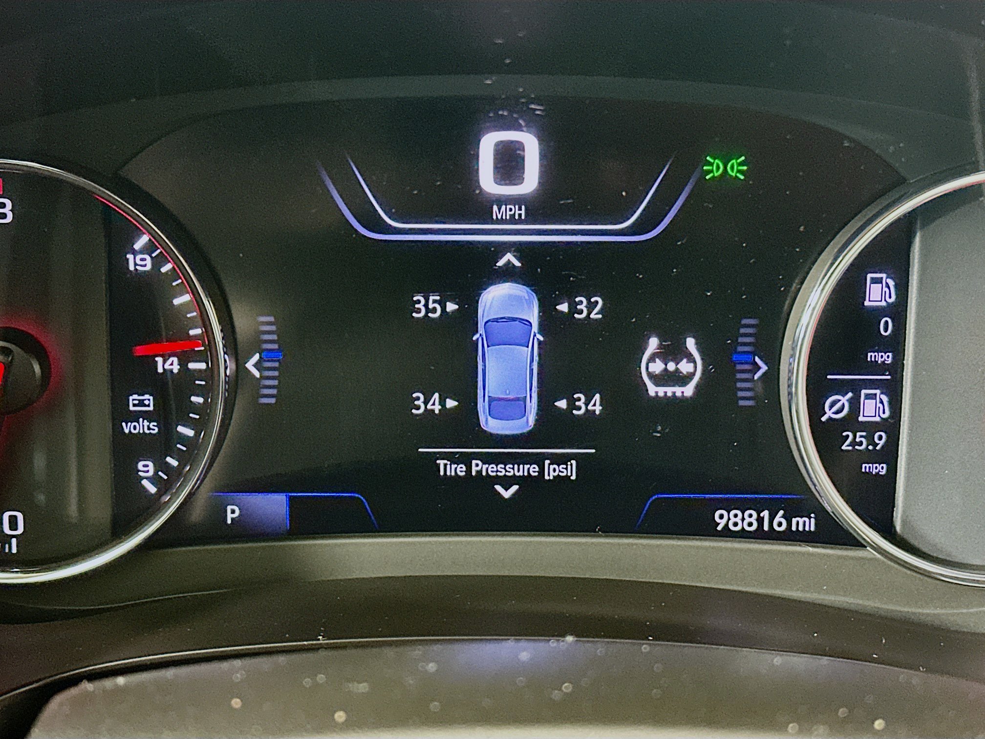 Used 2020 Chevrolet Malibu Premier FWD image 19