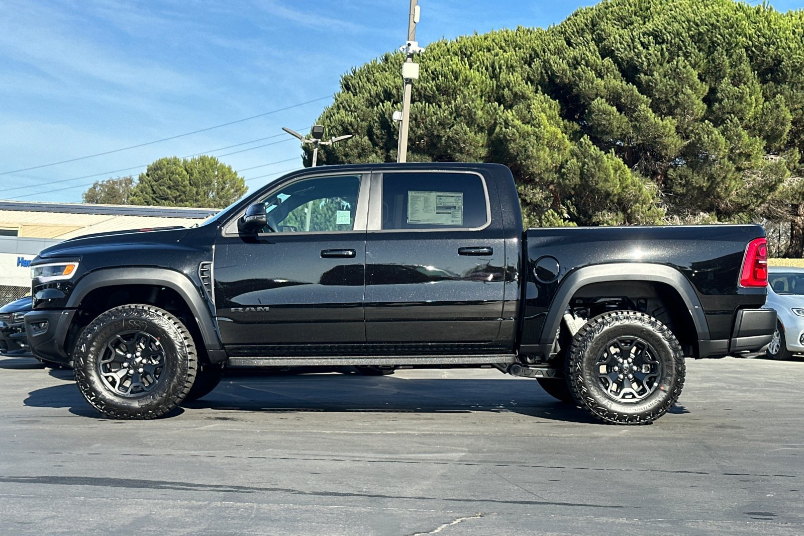 New 2027 RAM 1500 RHO w/ RHO Level 1 Equipment Group AWD/4WD image 7