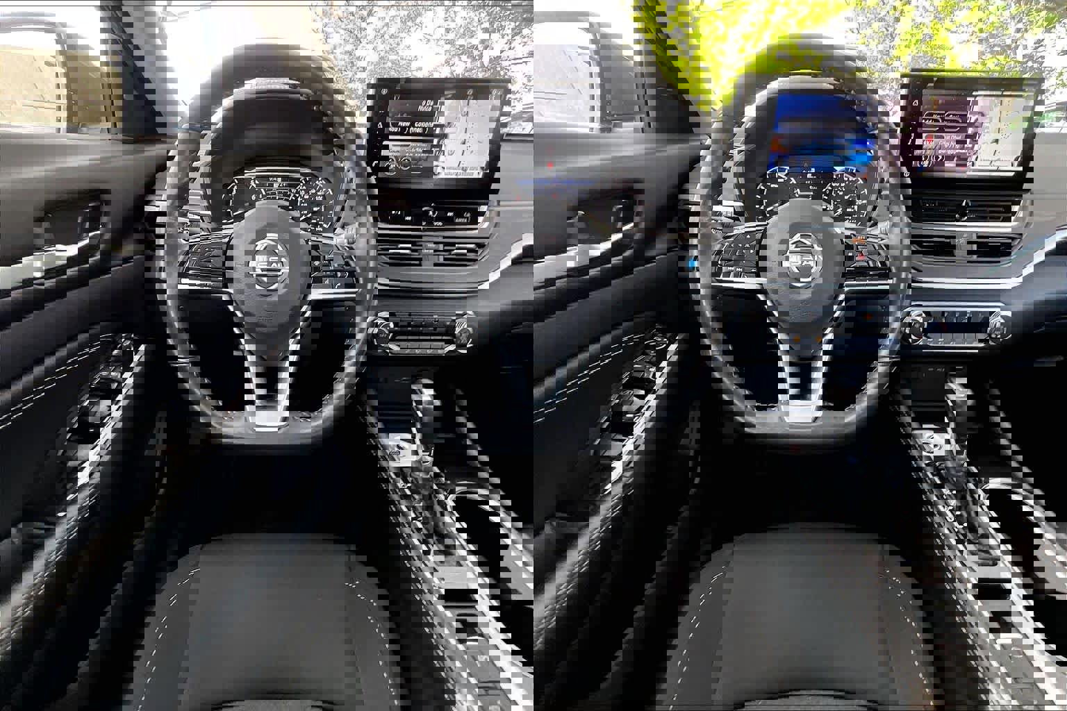 Used 2023 Nissan Altima 2.5 SV w/ SV Premium Package image 6