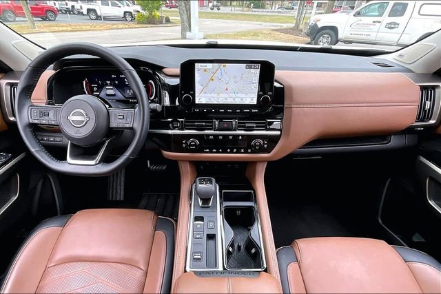 Certified 2025 Nissan Pathfinder Platinum w/ Cargo Package image 7