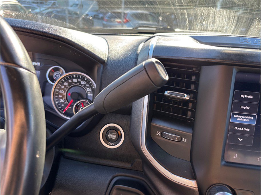 Used 2024 RAM 2500 Big Horn AWD/4WD image 31