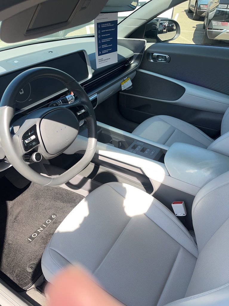 Used 2023 Hyundai Ioniq 6 SEL image 5