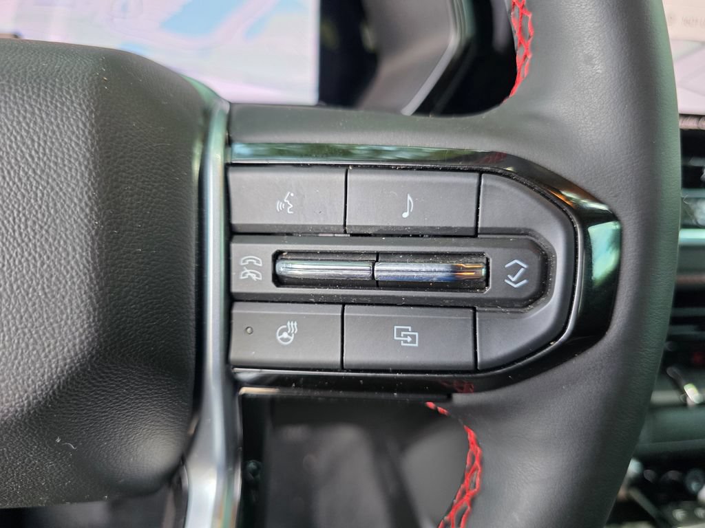 Used 2026 Chevrolet Colorado Z71 w/ Z71 Convenience Package 2 AWD/4WD image 26