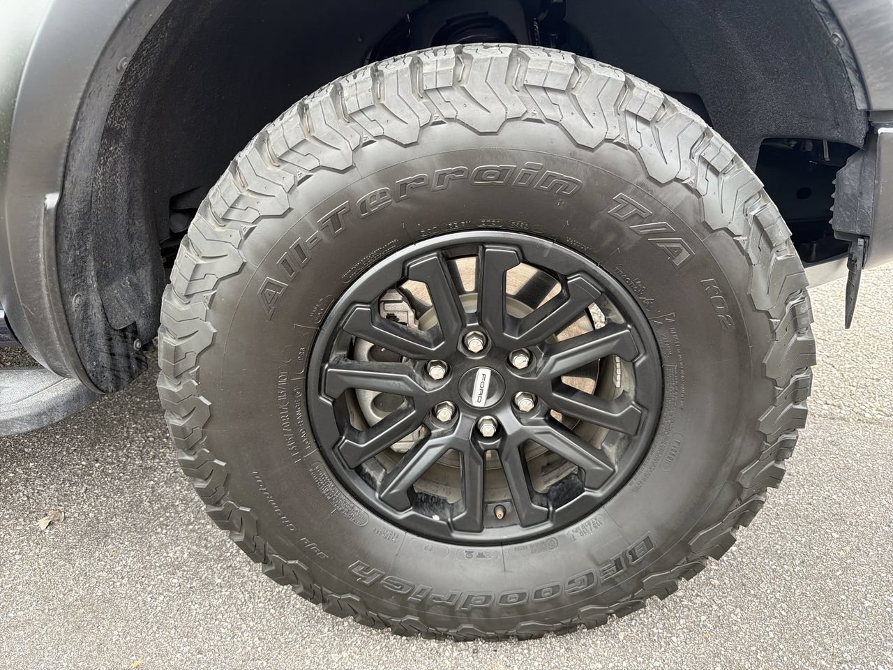 Used 2025 Ford F150 Raptor AWD/4WD image 13