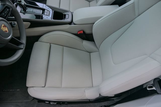 Used 2024 Porsche 911 Carrera S RWD image 28