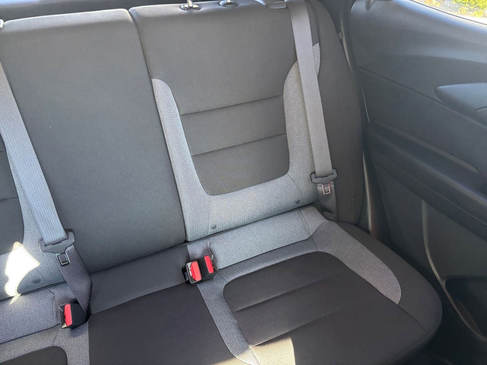 Used 2025 Chevrolet TrailBlazer LT image 33