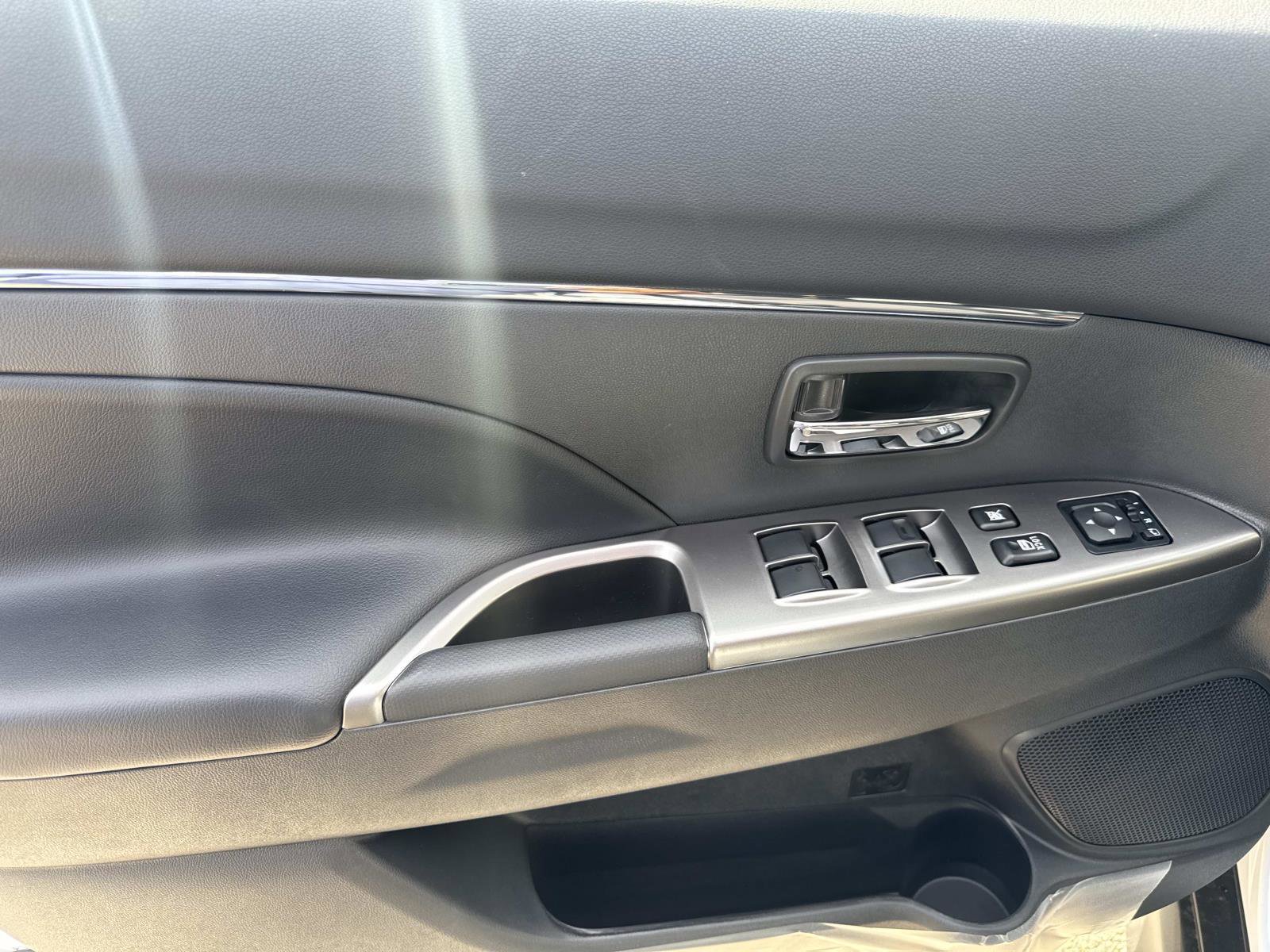 New 2026 Mitsubishi Outlander Sport SE image 15