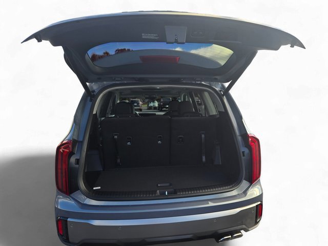 New 2025 Kia Telluride S image 10