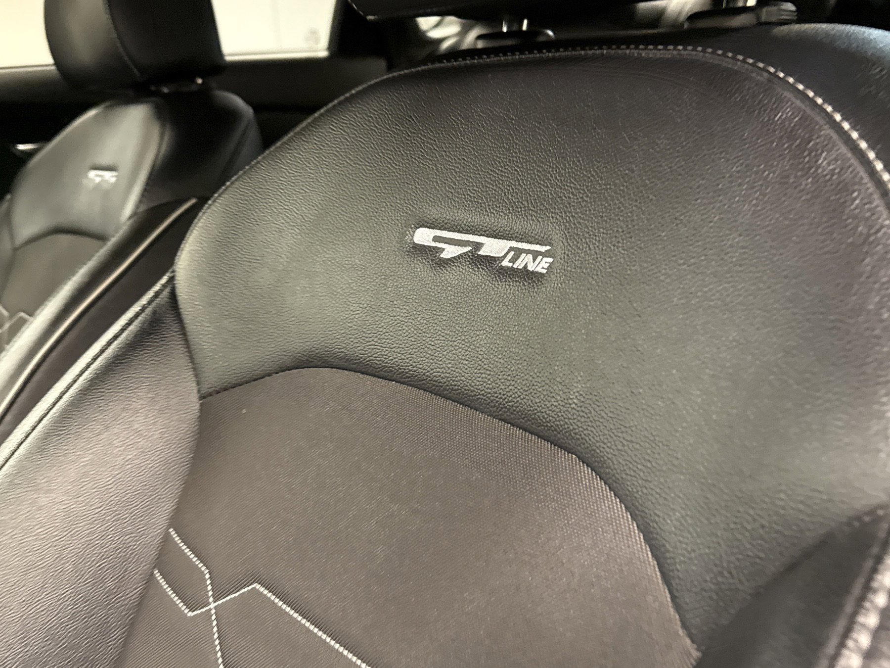 Used 2024 Kia Forte GT-Line image 6