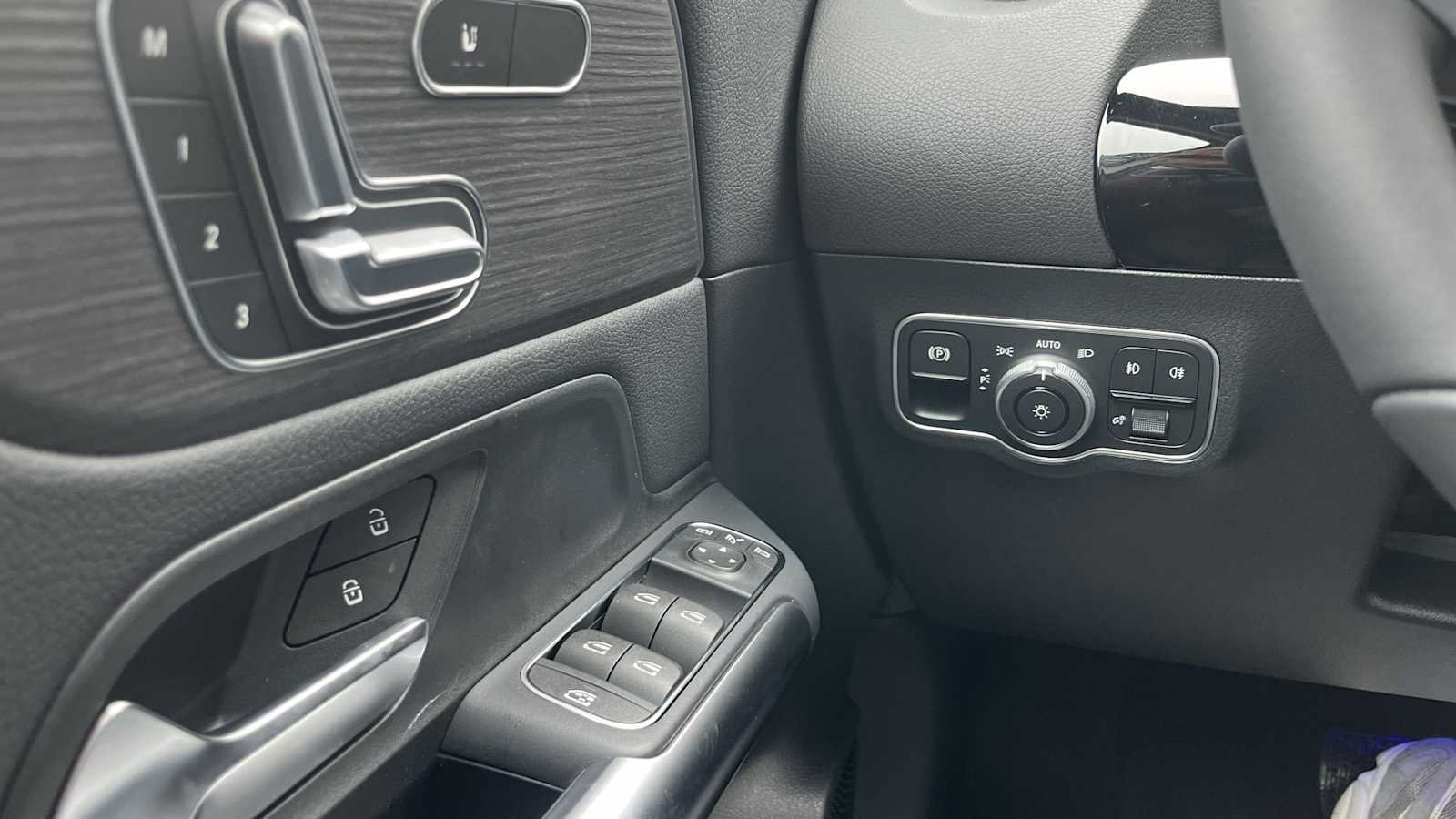 New 2026 Mercedes-Benz GLA 250 4MATIC image 31