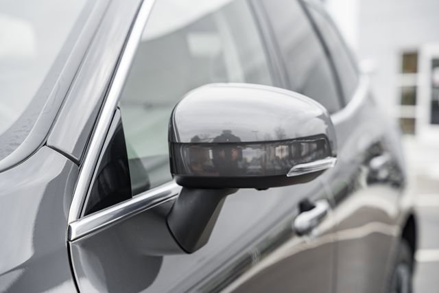 Used 2022 Volvo XC60 T8 Inscription w/ Advanced Package image 15