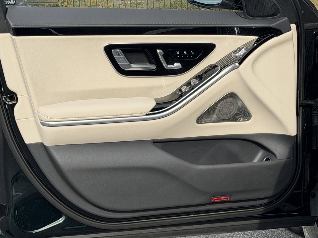 Used 2023 Mercedes-Benz S 500 4MATIC image 17