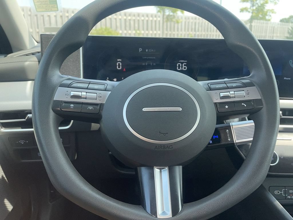 Used 2025 Hyundai Sonata SEL FWD image 16