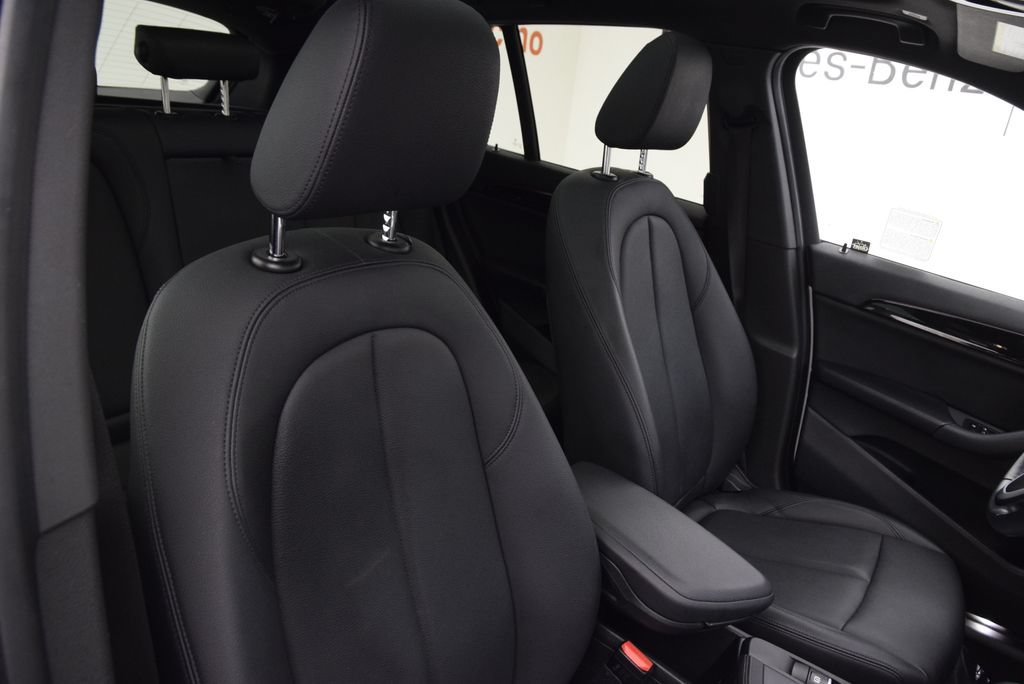 Used 2018 BMW X1 sDrive28i w/ Convenience Package FWD image 17