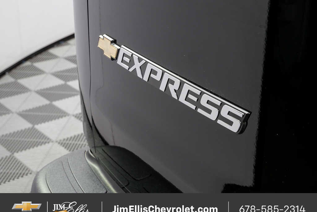 New 2025 Chevrolet Express 3500 LT w/ LT Preferred Equipment Group image 30