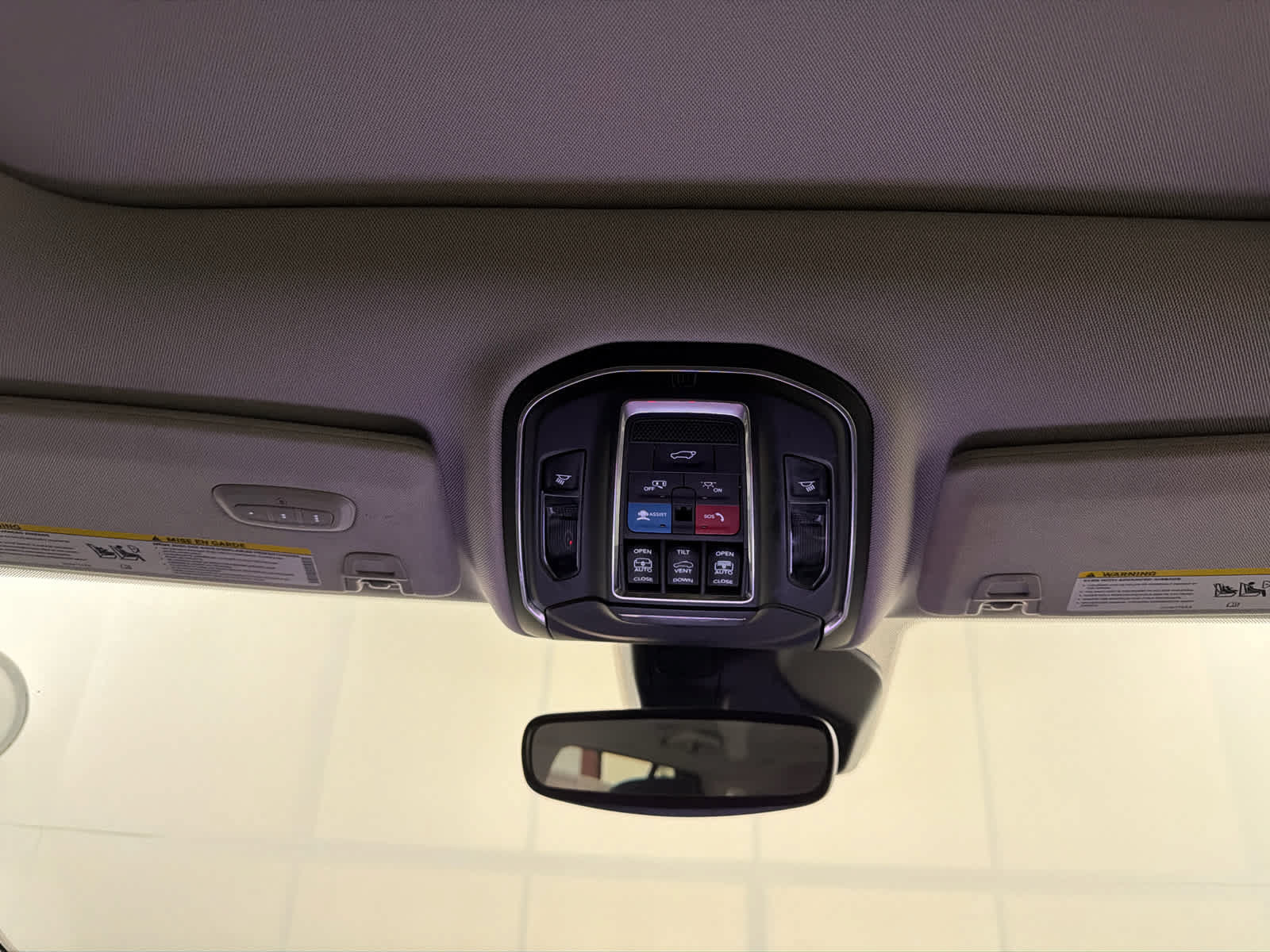 Used 2022 Jeep Grand Cherokee Limited AWD/4WD image 20