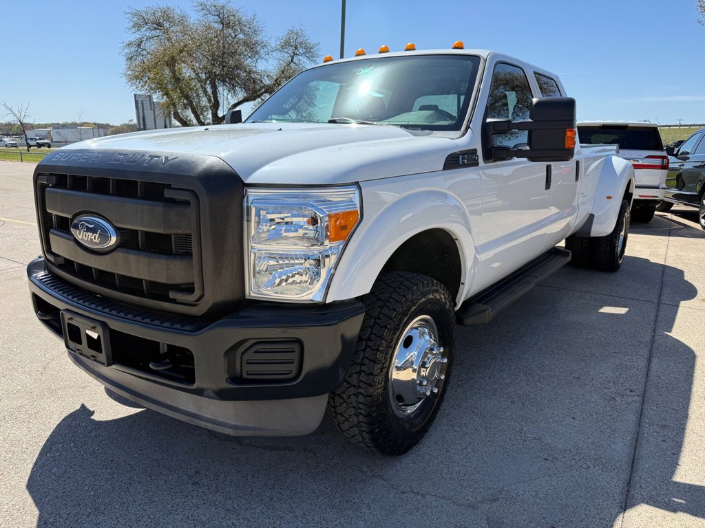 Used 2011 Ford F350 XL w/ PWR Equipment Group image 3