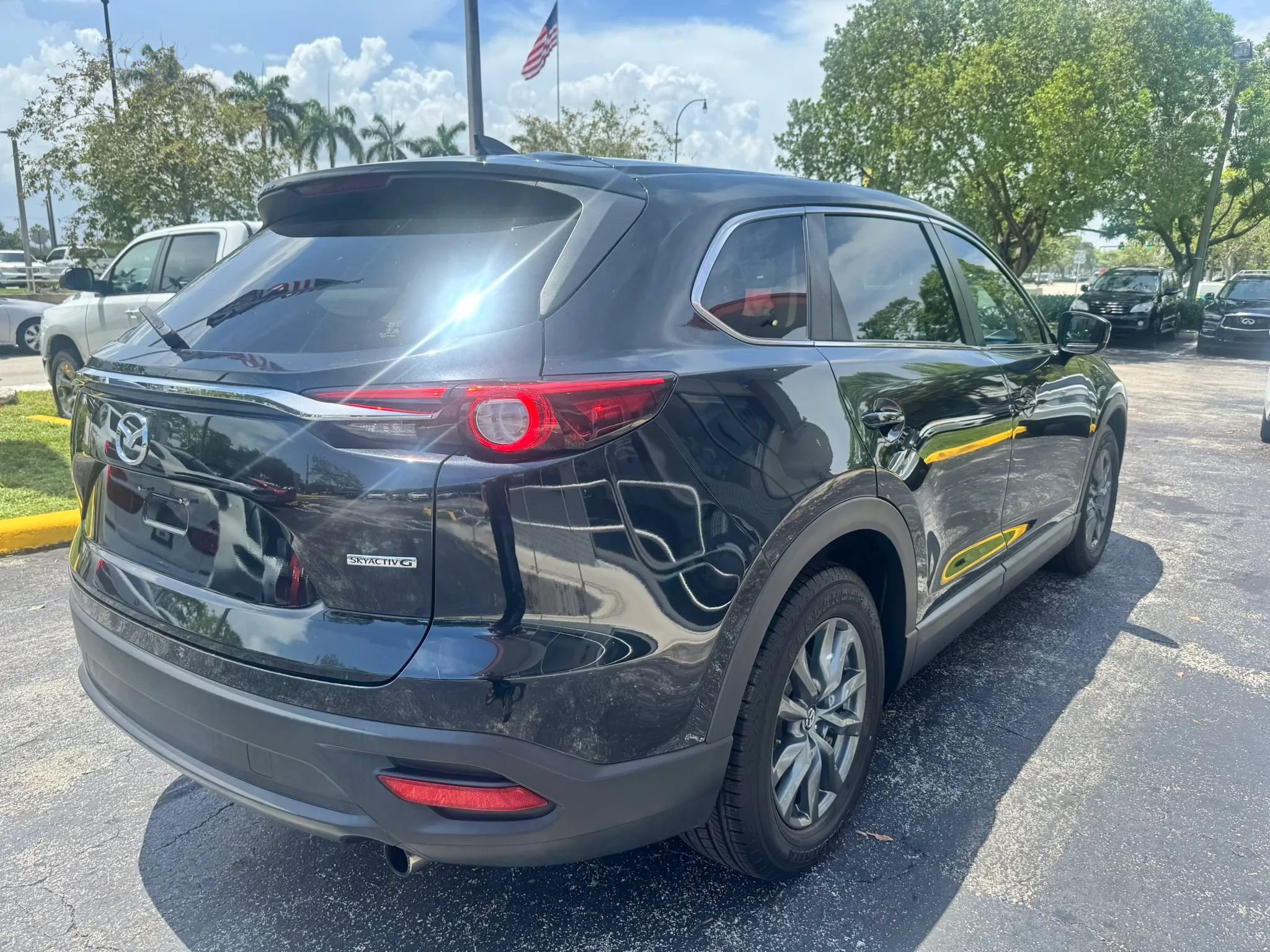 Used 2021 MAZDA CX-9 Sport FWD image 5
