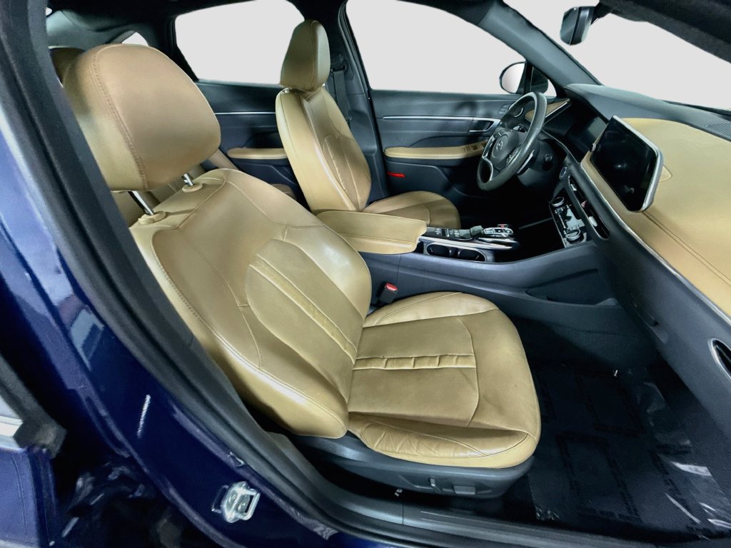 Used 2020 Hyundai Sonata Limited w/ Cargo Package FWD image 32