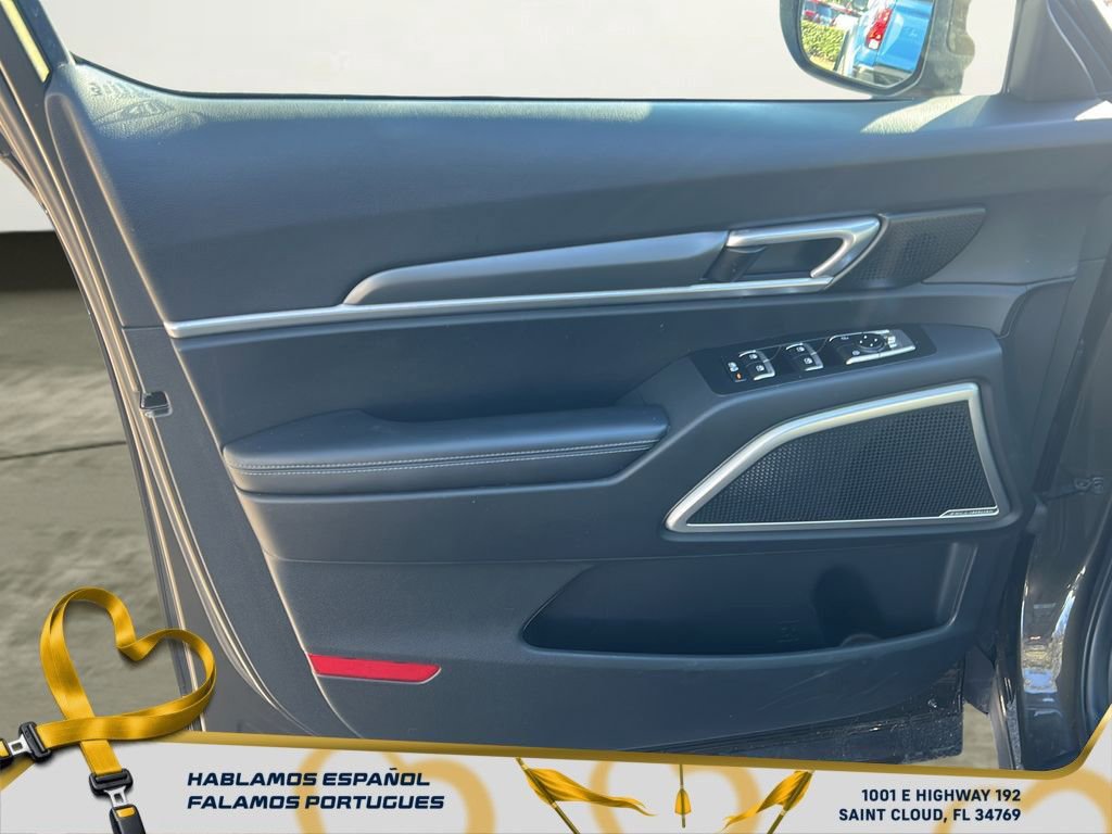 Used 2022 Kia Telluride S image 12