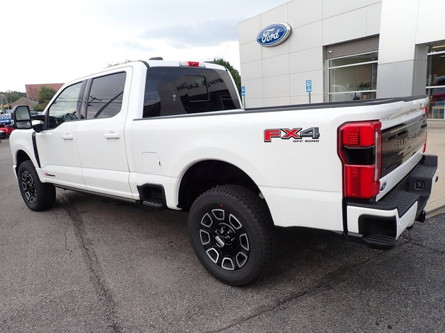 New 2026 Ford F350 Platinum w/ FX4 Off-Road Package AWD/4WD image 3