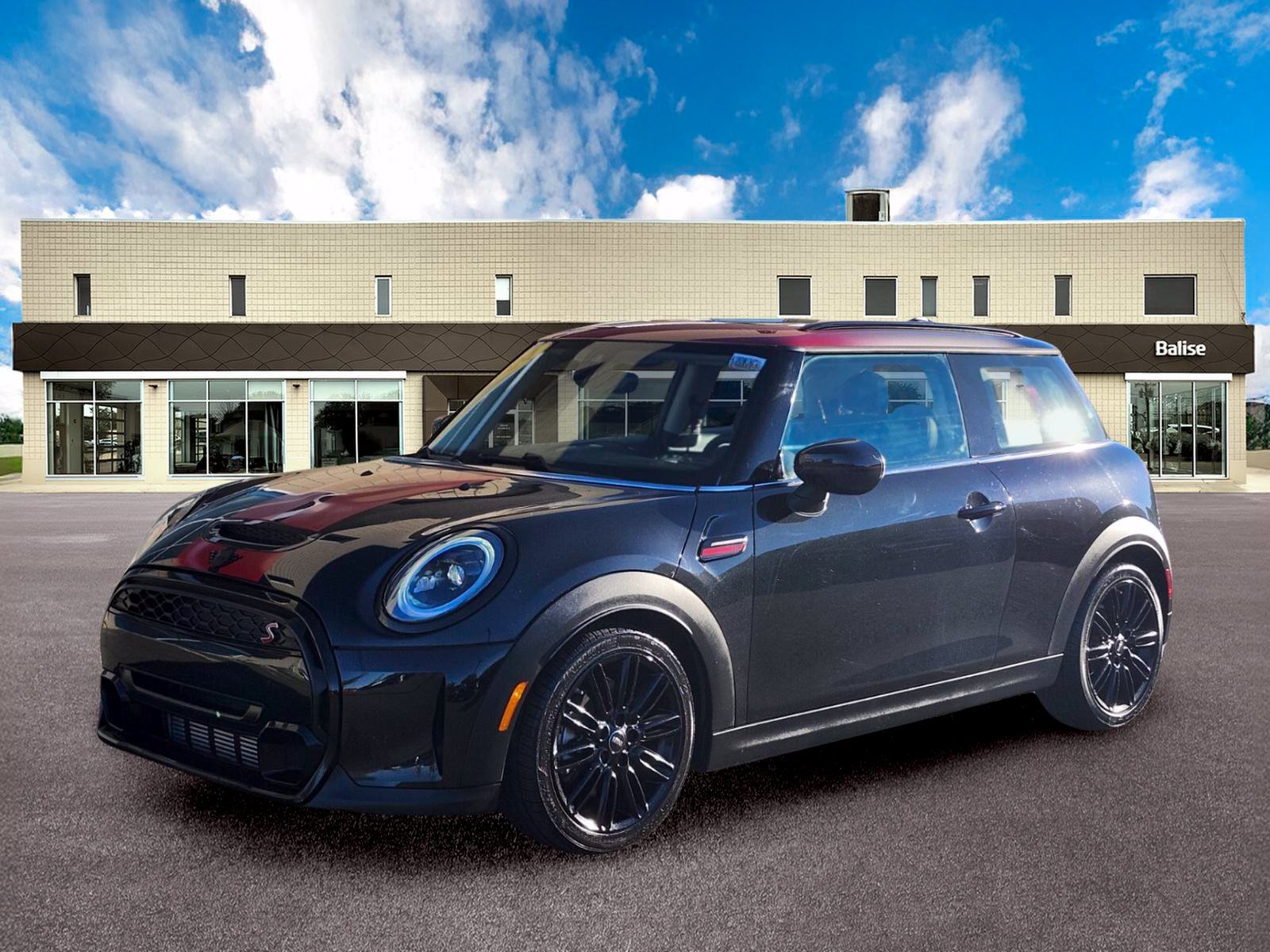 Used 2024 MINI Cooper S FWD image 8