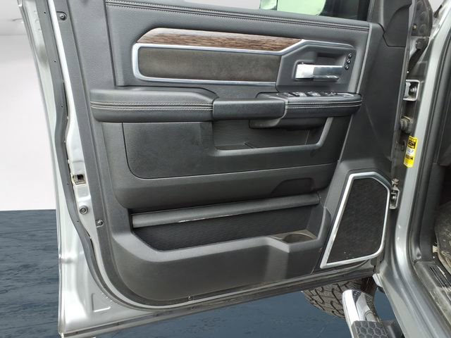 Used 2019 RAM 2500 Laramie image 19