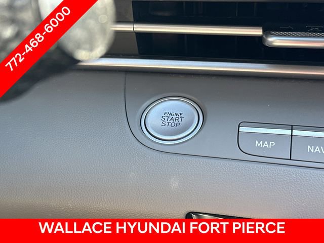 Used 2023 Hyundai Elantra SEL w/ Convenience Package image 21